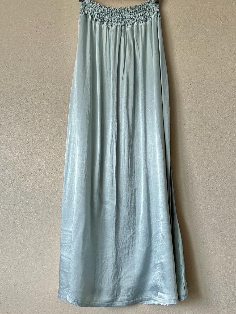 Hard Tail Pull-On Satin Maxi Skirt Ruched Waist Flowy Blue Size Medium - Picture 2 of 5